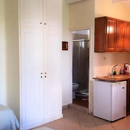 Philippos Hotel apartamentowy Nikiana