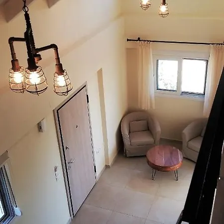 アパートホテル Philippos 2*