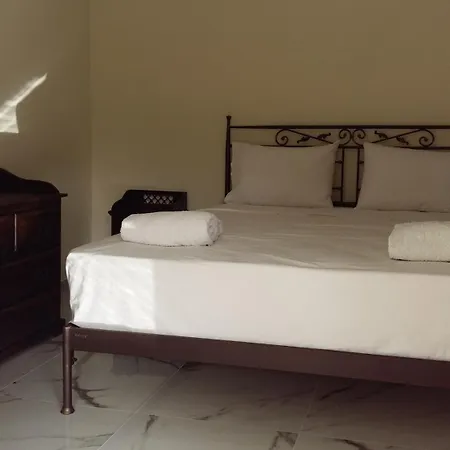 Philippos 2* Nikiána