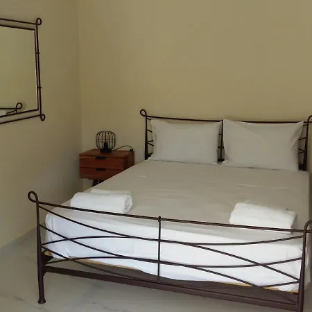 Apart Otel Philippos Nikiana