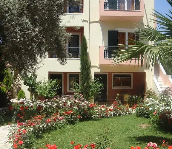 Philippos Lägenhetshotell 2*